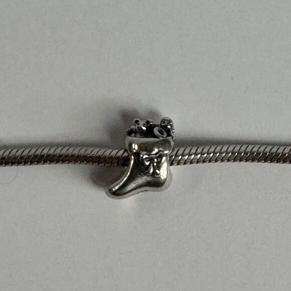 Authentic Pandora Santa's Stocking Charm 791038 925 Silver Retired - Picture 1 of 7